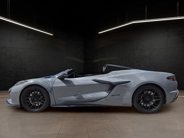 Used 2024 Chevrolet Corvette Z06 w/ Battery Protection Package RWD image 4