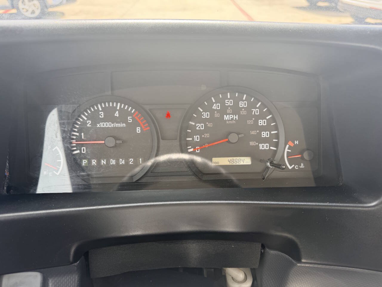 Used 2024 Isuzu NPR RWD image 16