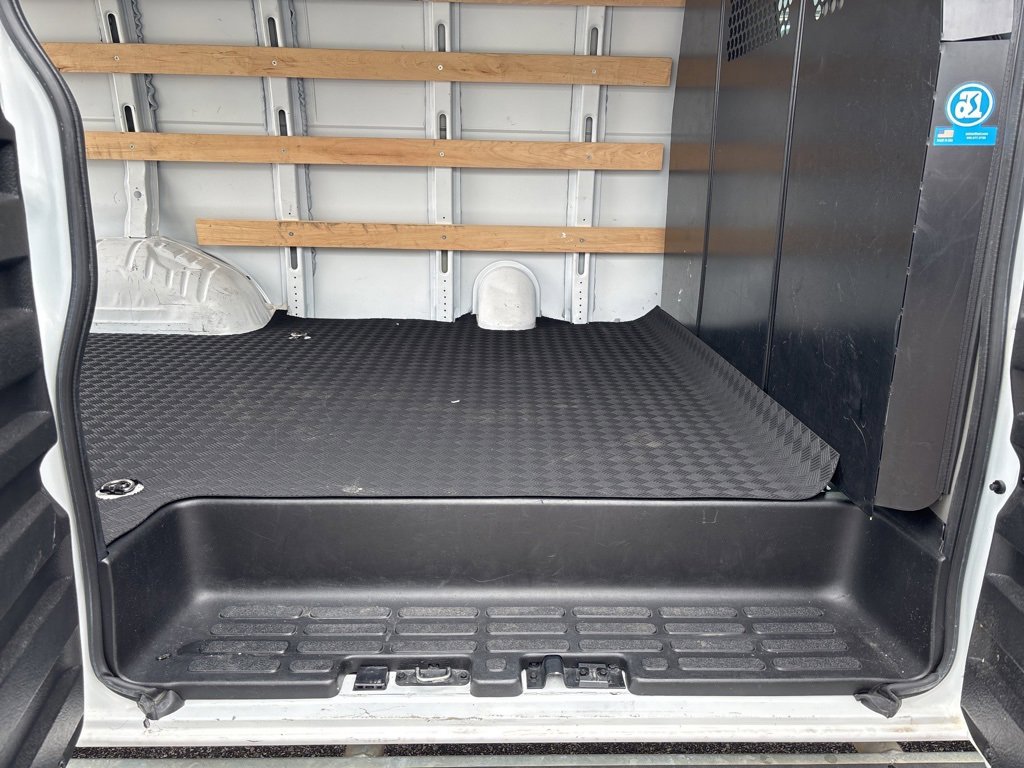 Used 2023 GMC Savana 2500 w/ Driver Convenience Package image 19