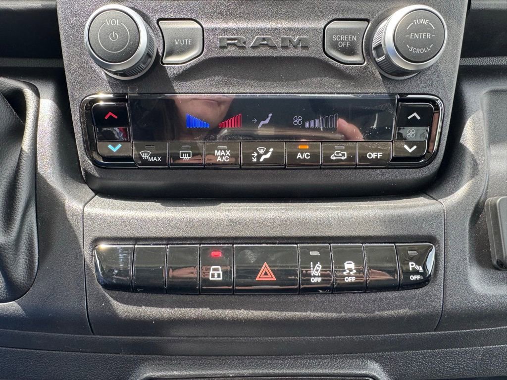 New 2025 RAM ProMaster 3500 w/ Quick Order Package 22G SLT image 7