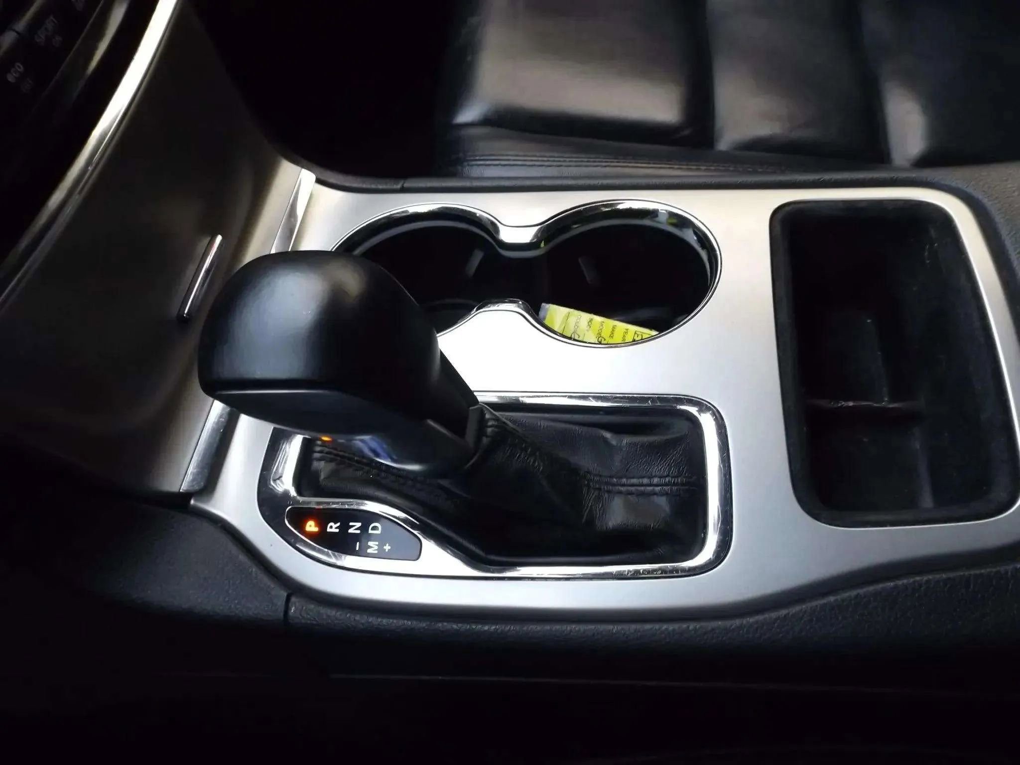 Used 2019 Jeep Grand Cherokee Limited image 34