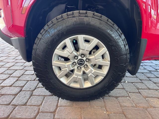 Used 2023 Nissan Frontier SV w/ SV Convenience Package AWD/4WD image 24