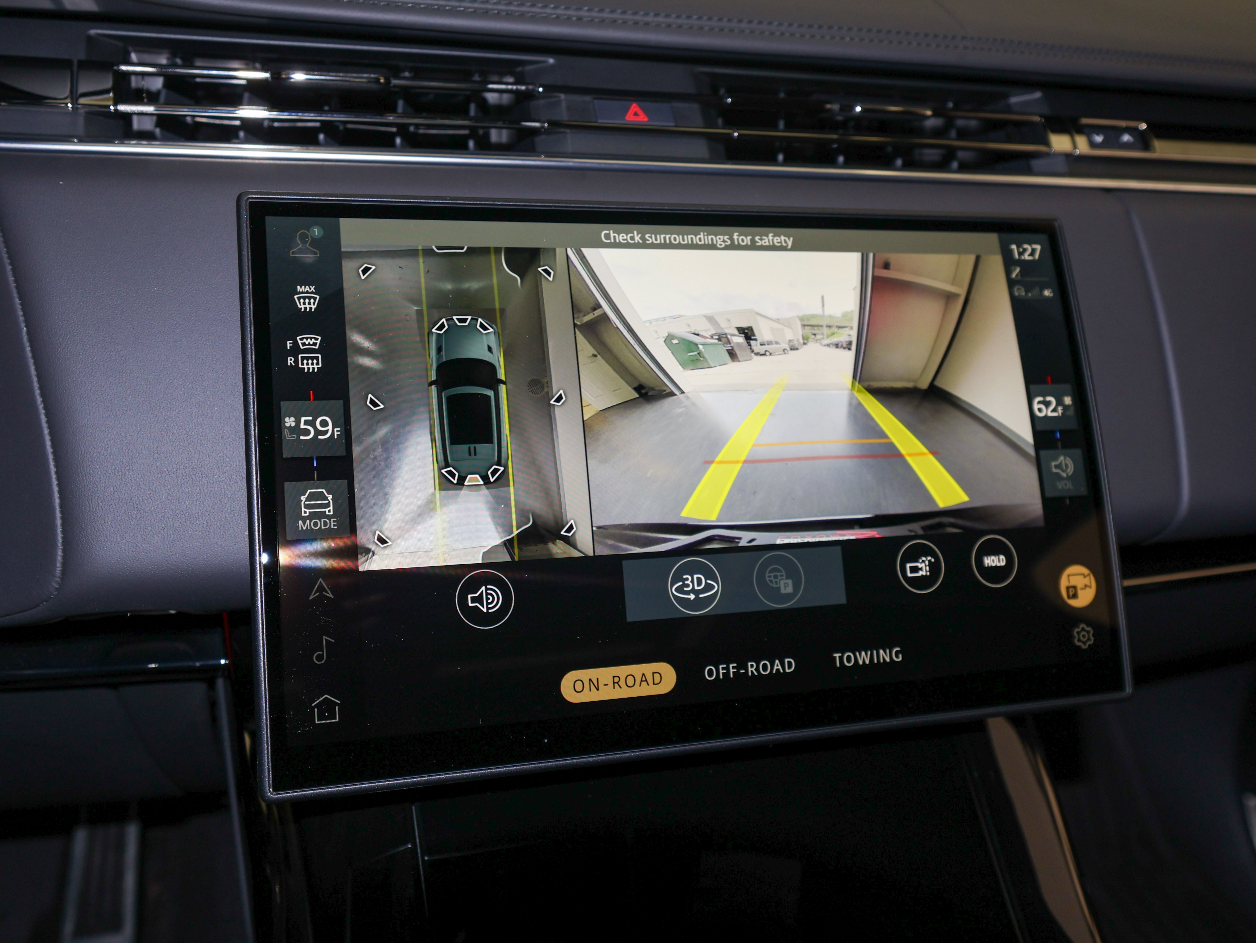 Used 2025 Land Rover Range Rover Sport Dynamic SE image 36