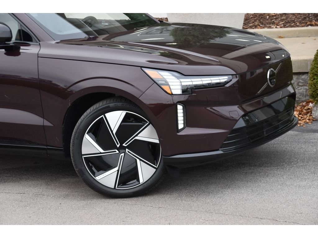 Used 2025 Volvo EX90 Ultra image 8