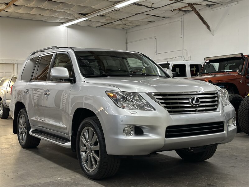 Used 2011 Lexus LX 570 4WD w/ Luxury Pkg image 1