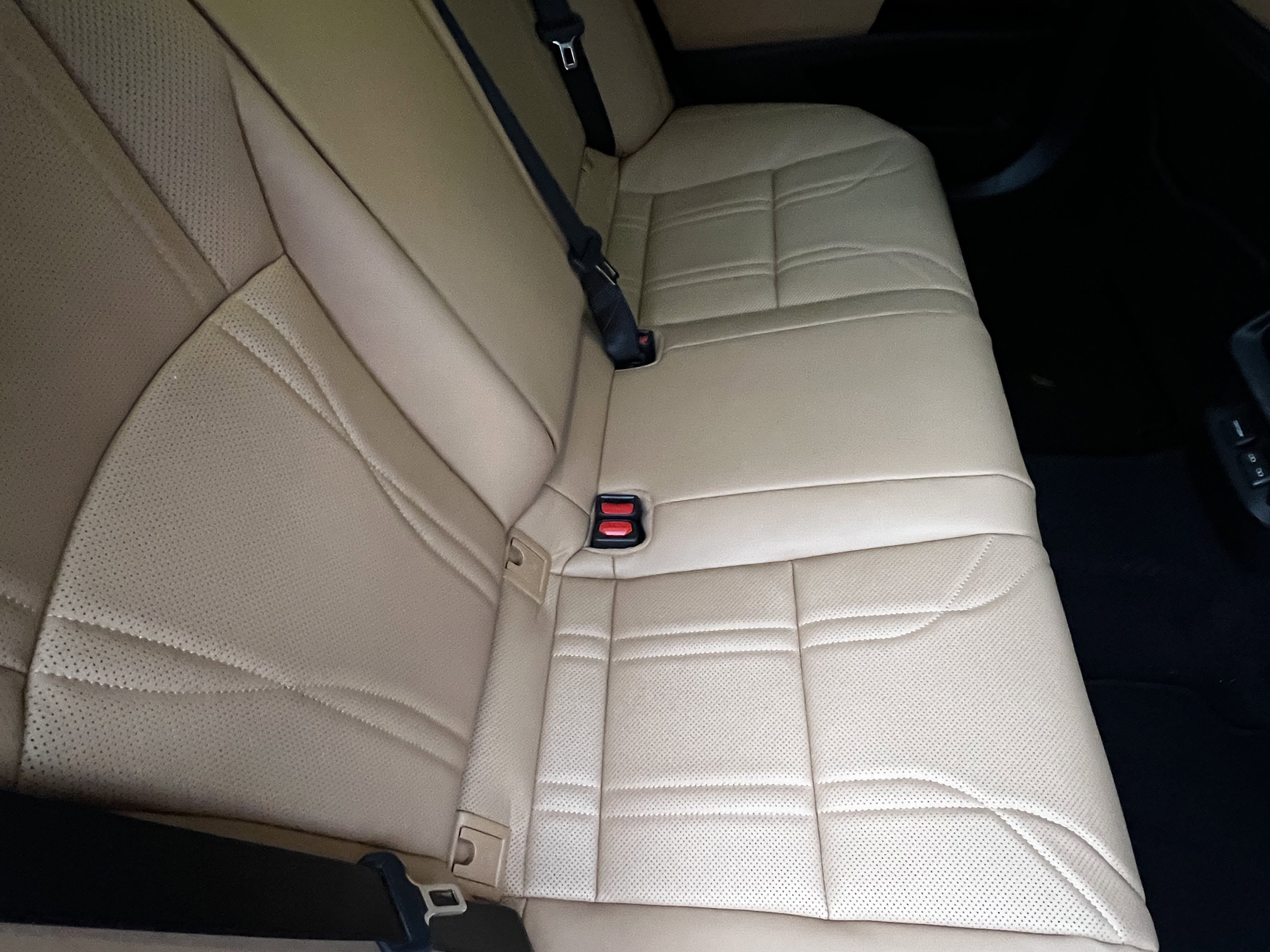 Used 2024 Lexus ES 300h Ultra Luxury image 40