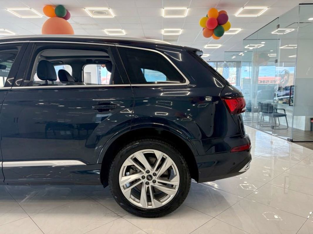 Used 2024 Audi Q7 3.0T Premium Plus image 7