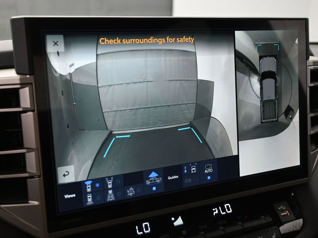 Used 2025 Toyota Tundra Limited image 17
