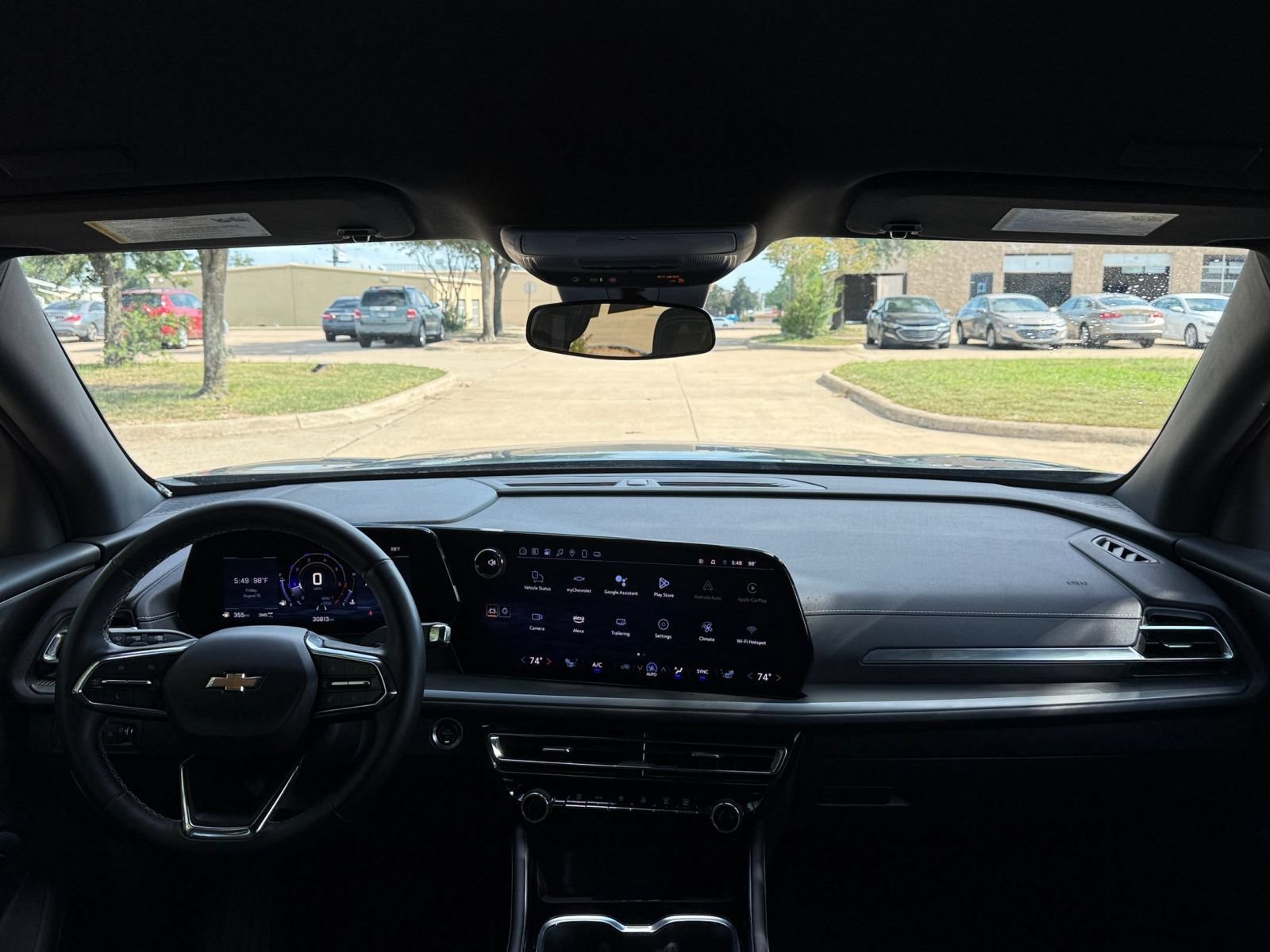 Used 2025 Chevrolet Traverse LT AWD/4WD image 36