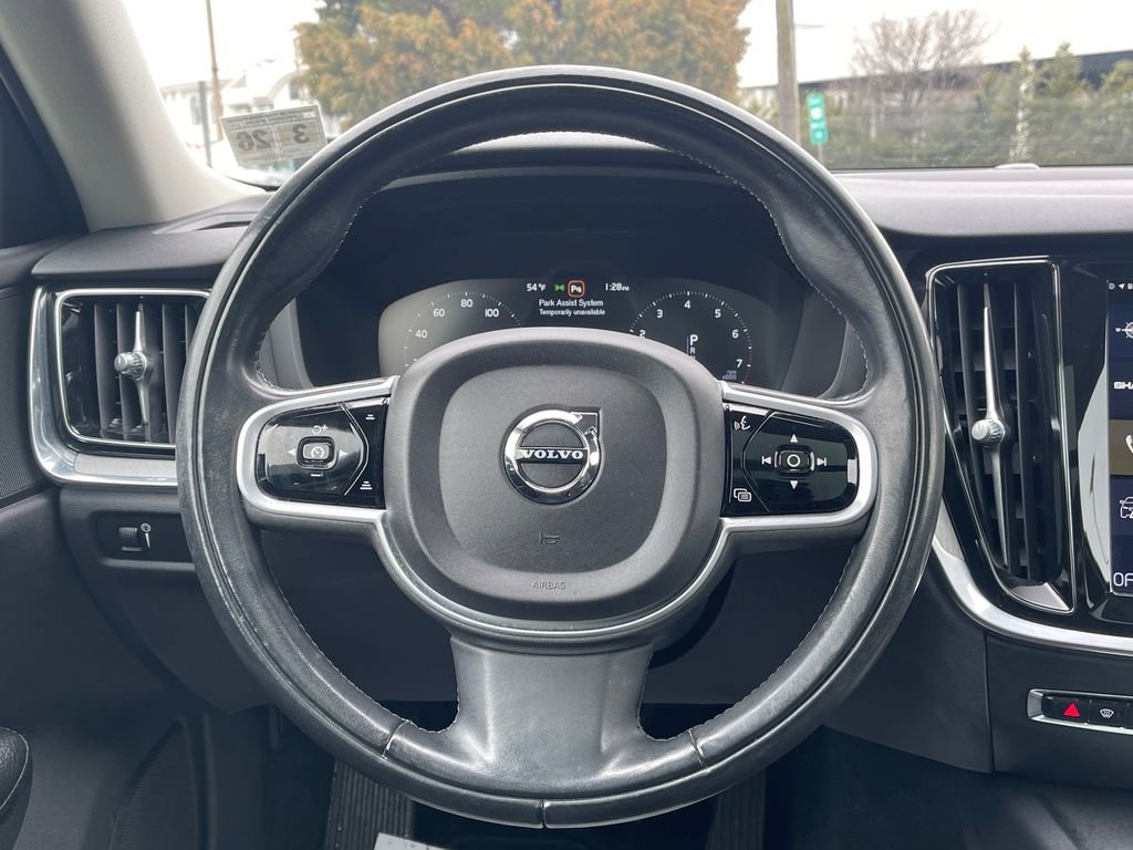 Used 2021 Volvo V60 T5 Cross Country w/ Climate Package image 22