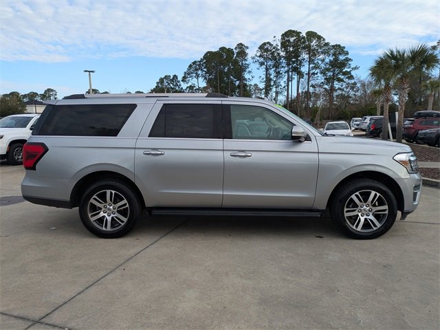 Used 2024 Ford Expedition Max Limited image 3