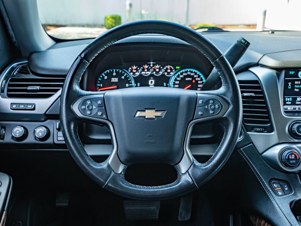 Used 2020 Chevrolet Tahoe Premier AWD/4WD image 23