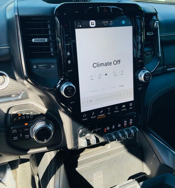 Used 2022 RAM 1500 Limited w/ Body Color Bumper Group image 8