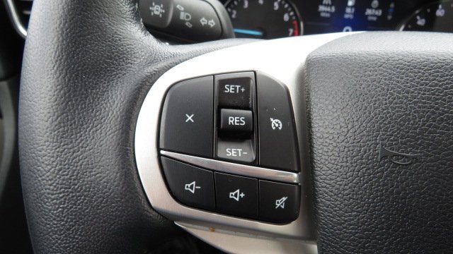 Certified 2023 Ford Explorer XLT w/ Equipment Group 202A image 23