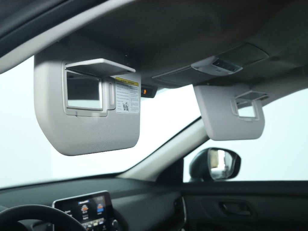 Certified 2026 Nissan Rogue S image 19