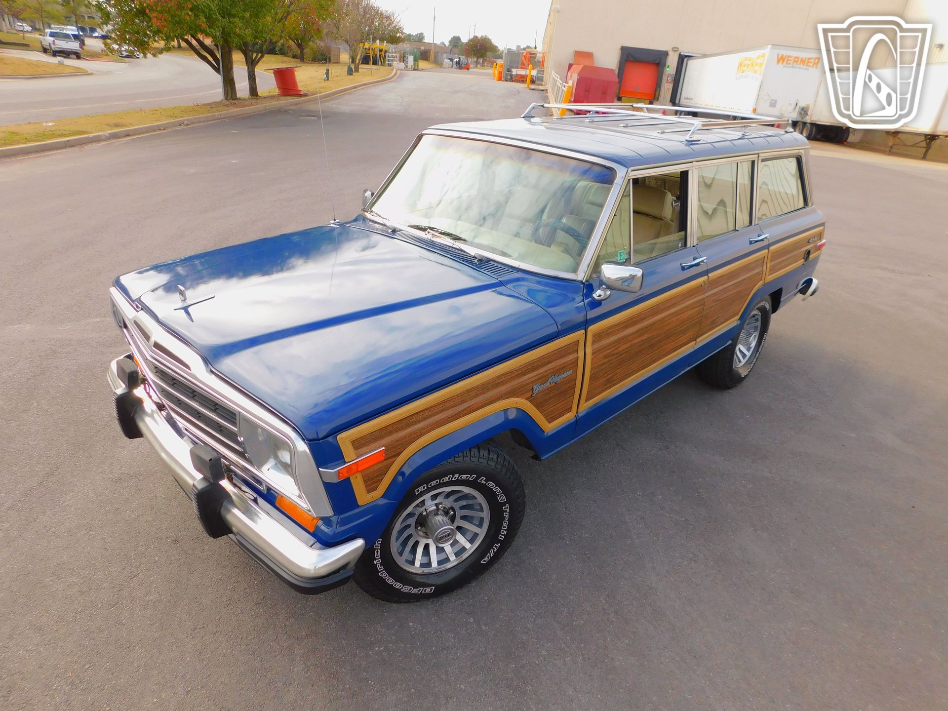 Used 1989 Jeep Grand Wagoneer AWD/4WD image 10