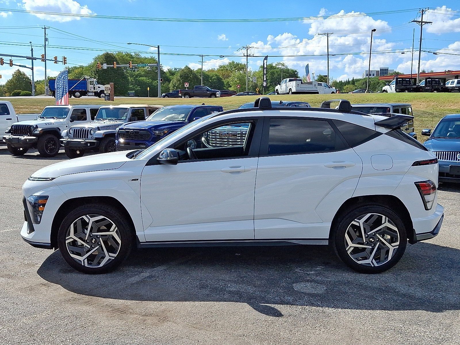 Used 2024 Hyundai Kona N Line image 5