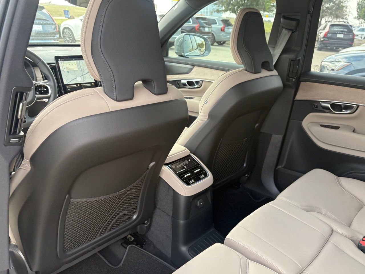 New 2026 Volvo XC90 T8 Plus image 24