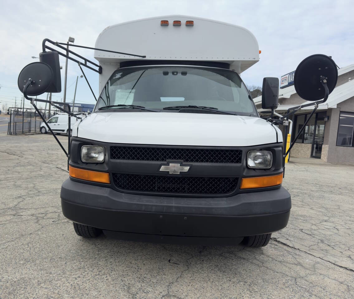 Used 2007 Chevrolet Express 3500 3500 2dr Commercial/Cutaway/Ch w/ School Bus Package image 3