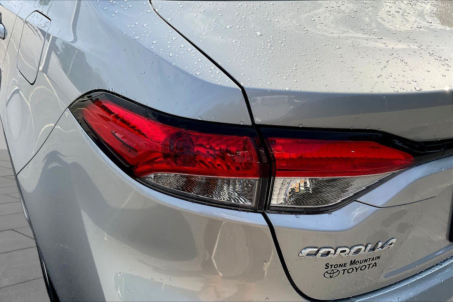 Used 2026 Toyota Corolla LE FWD image 28