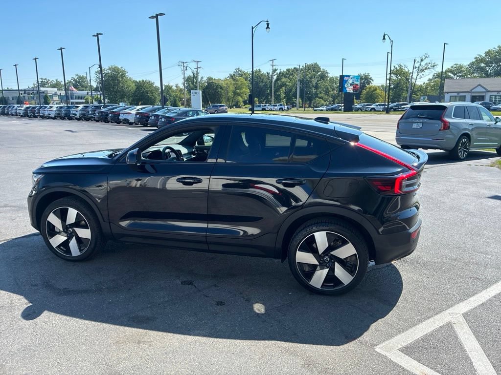 Used 2023 Volvo C40 P8 Recharge Ultimate AWD/4WD image 8