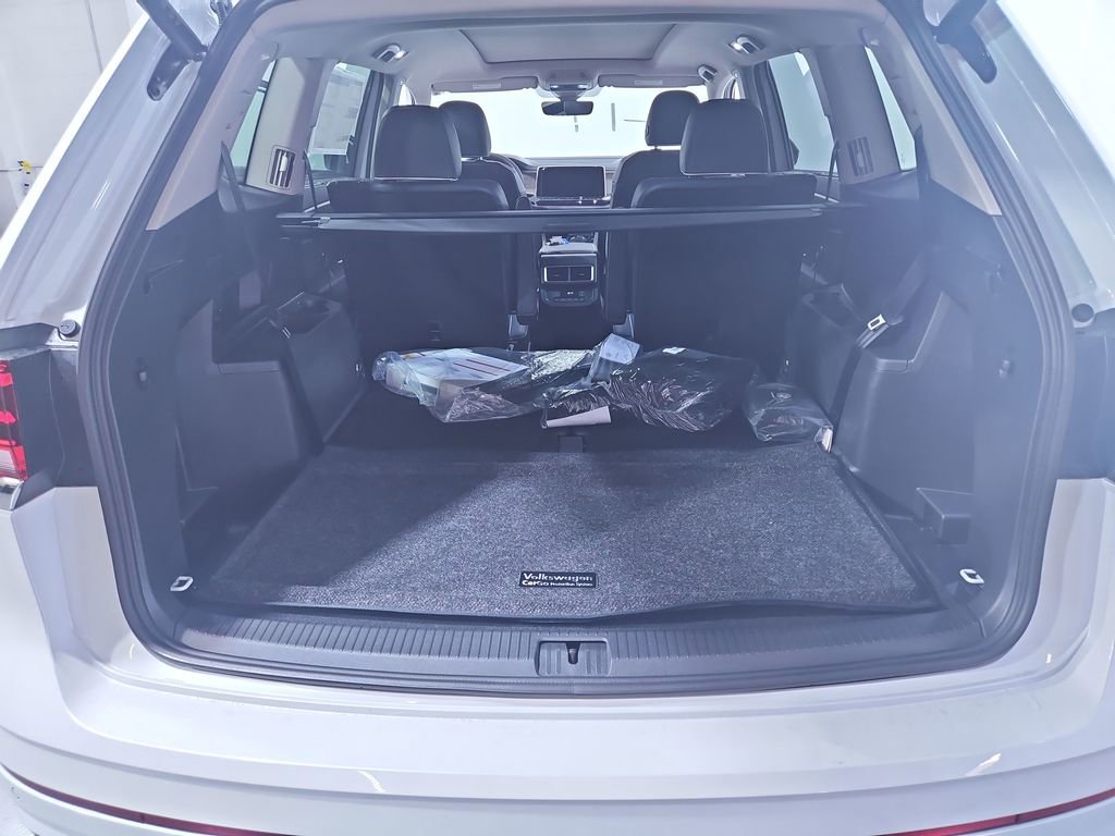 New 2026 Volkswagen Atlas SEL Premium R-Line image 23