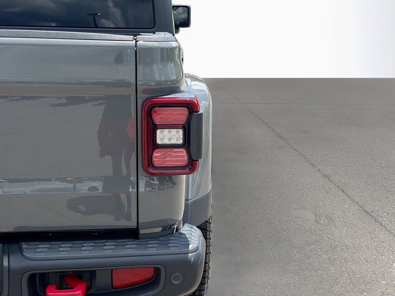 Used 2020 Jeep Gladiator Rubicon AWD/4WD image 11