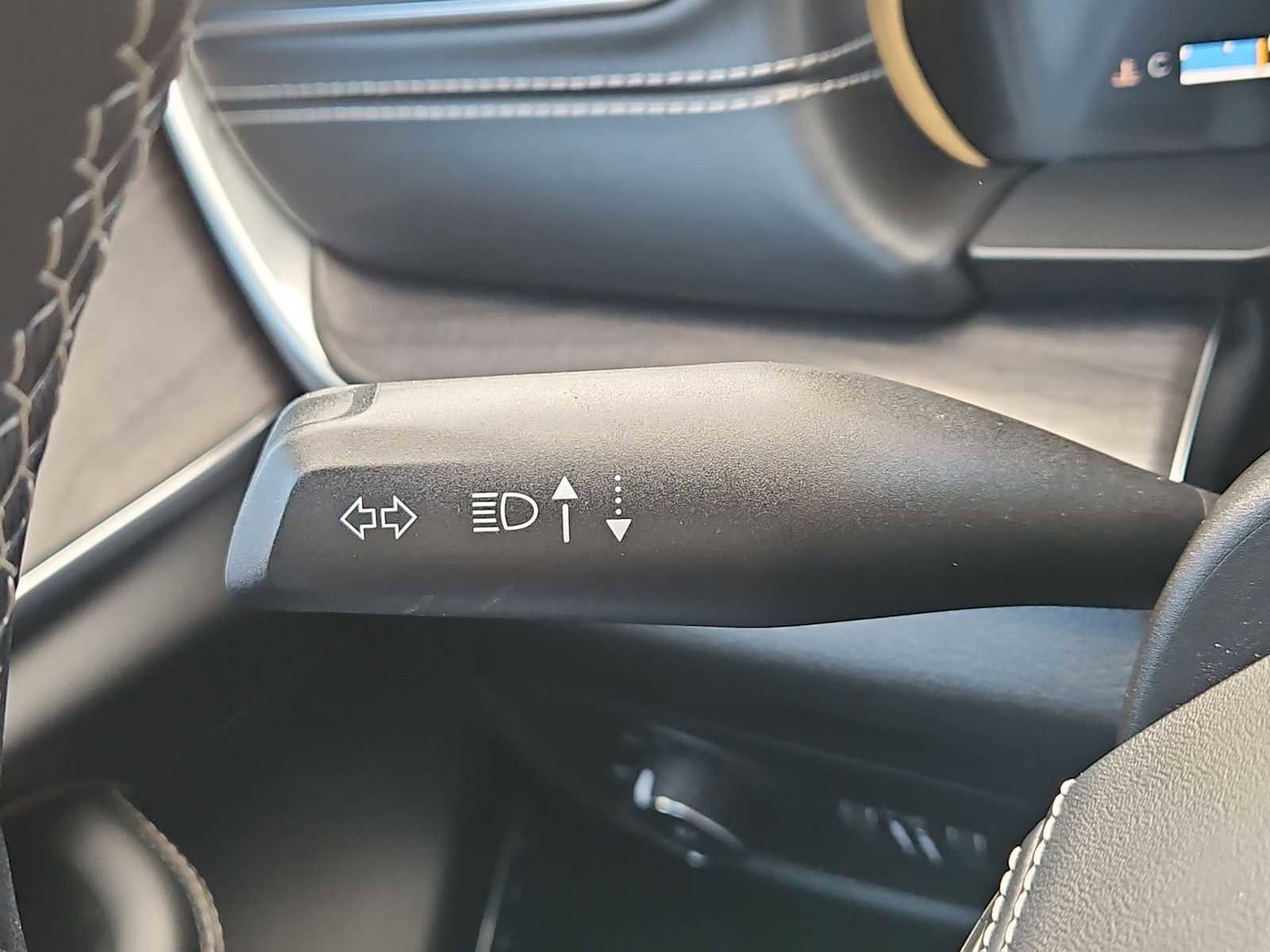 Used 2022 Jeep Grand Cherokee L Overland w/ Luxury Tech Group IV image 28