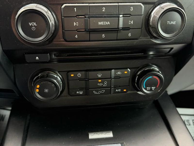 Used 2017 Ford F150 XL w/ Equipment Group 101A Mid image 17