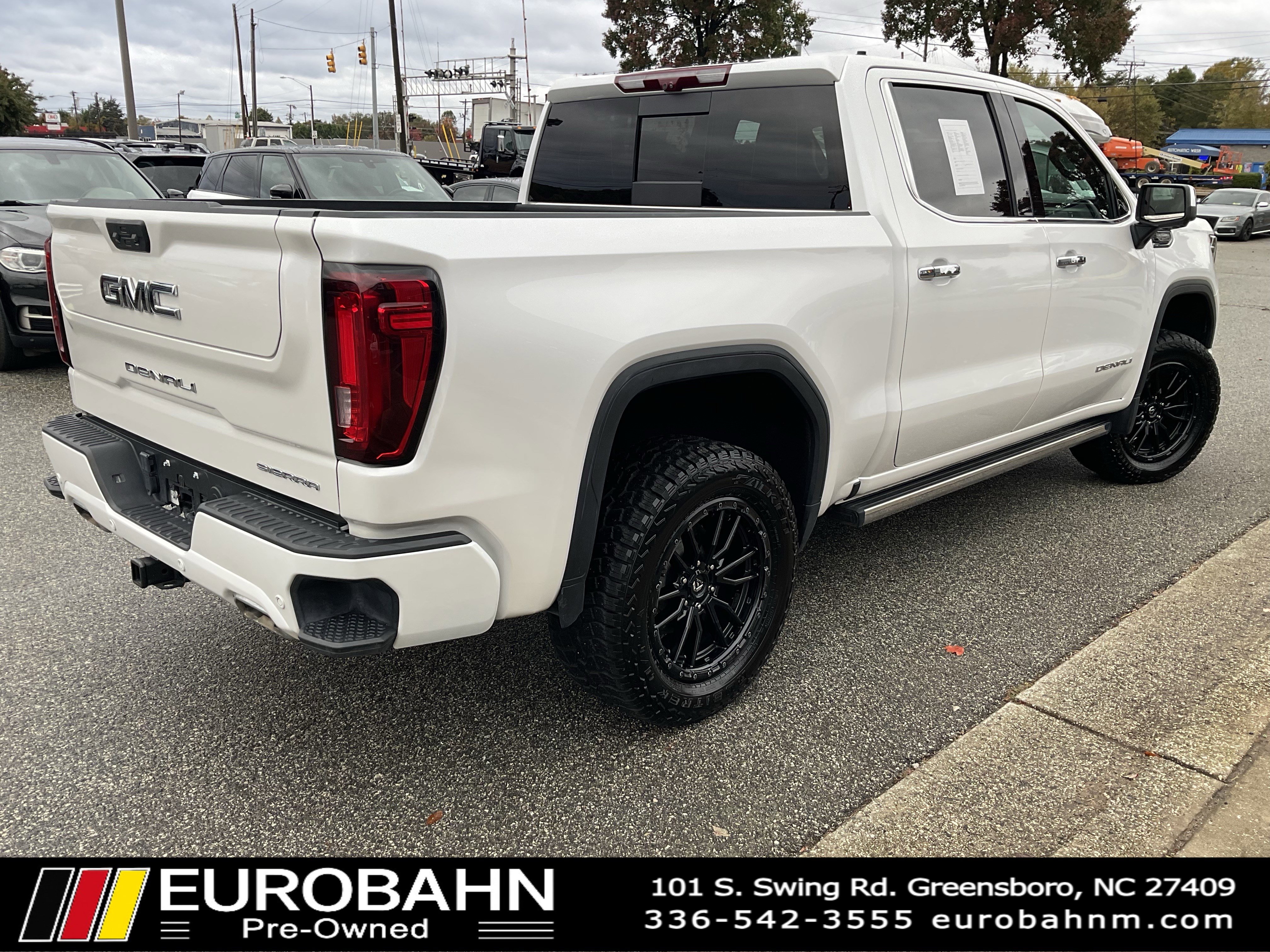 Used 2023 GMC Sierra 1500 Denali Ultimate image 5