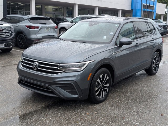 Certified 2024 Volkswagen Tiguan S image 4