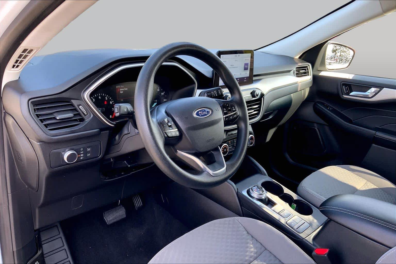 Used 2021 Ford Escape SE AWD/4WD image 16