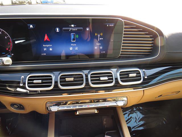 Used 2024 Mercedes-Benz GLS 450 4MATIC image 13