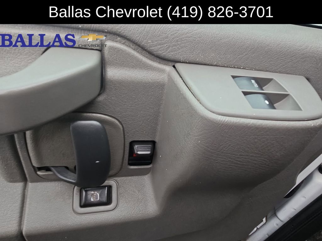 Certified 2016 GMC Savana 2500 image 24