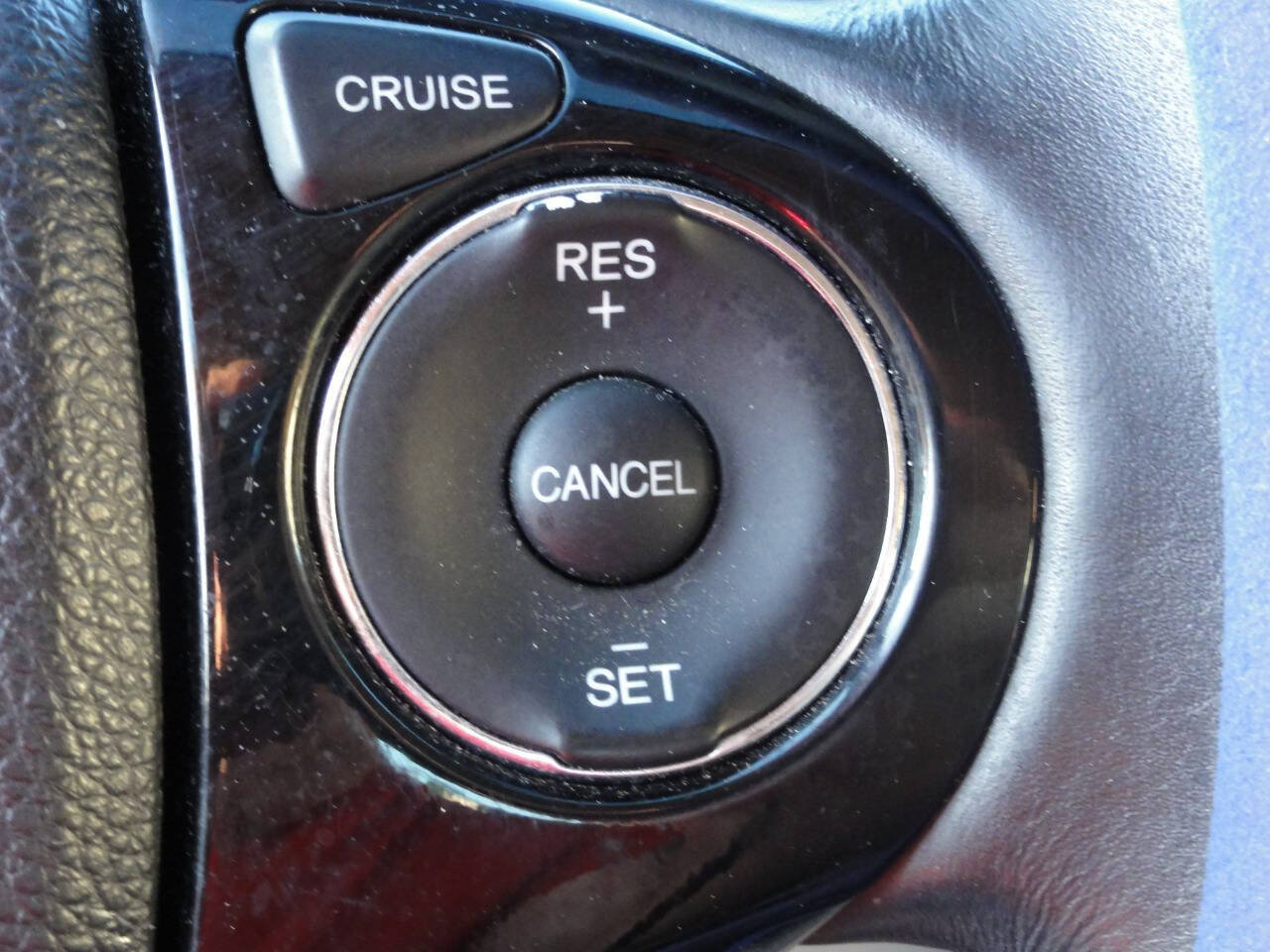 Used 2017 Honda Accord EX-L image 36