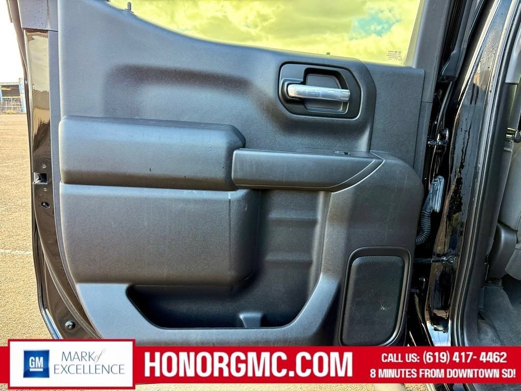Used 2020 Chevrolet Silverado 1500 LT w/ All-Star Edition RWD image 17