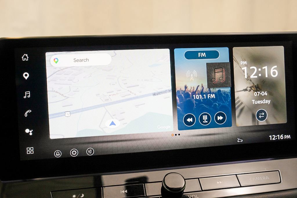 Certified 2025 Nissan Rogue SL image 15