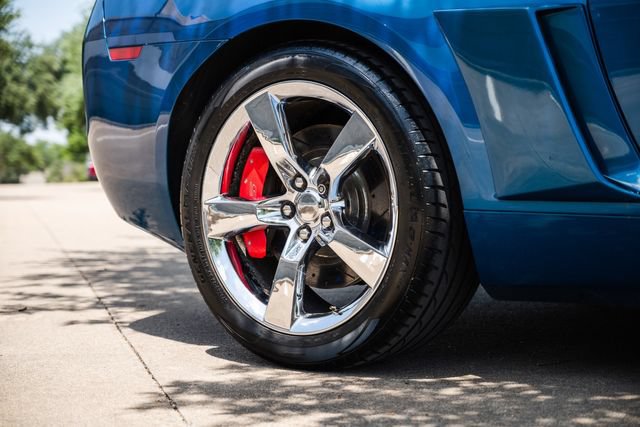 Used 2010 Chevrolet Camaro SS w/ RS Package RWD image 45
