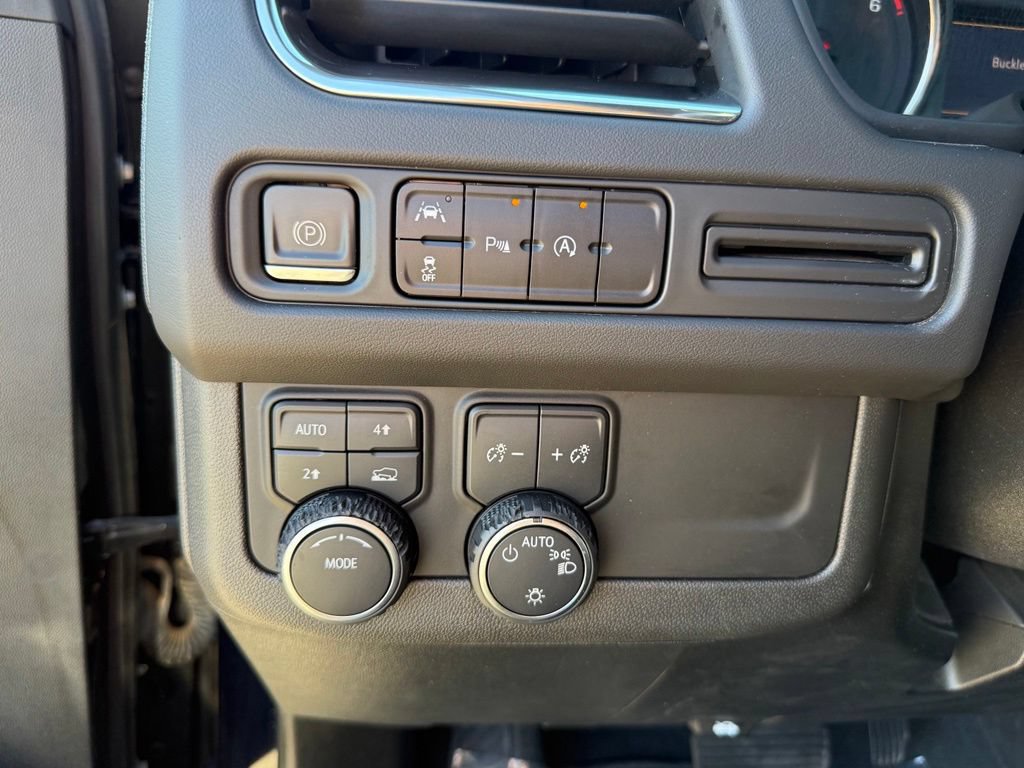 Used 2023 Chevrolet Suburban LS w/ Driver Alert Package AWD/4WD image 11