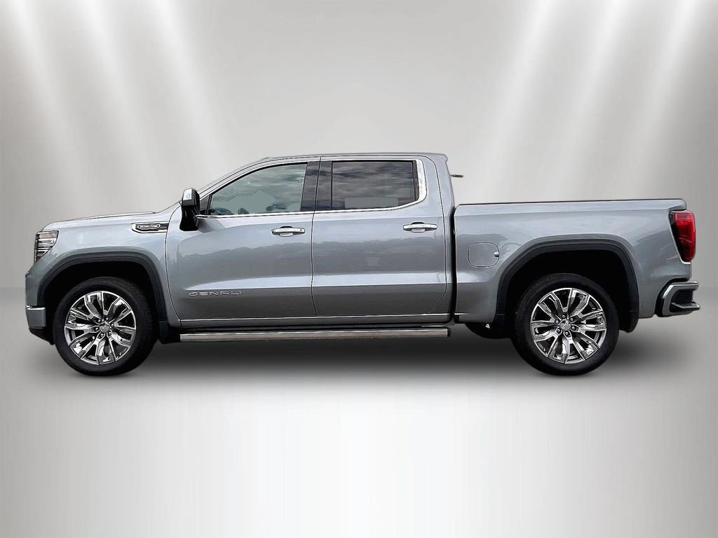Used 2023 GMC Sierra 1500 Denali w/ Denali Reserve Package AWD/4WD image 8