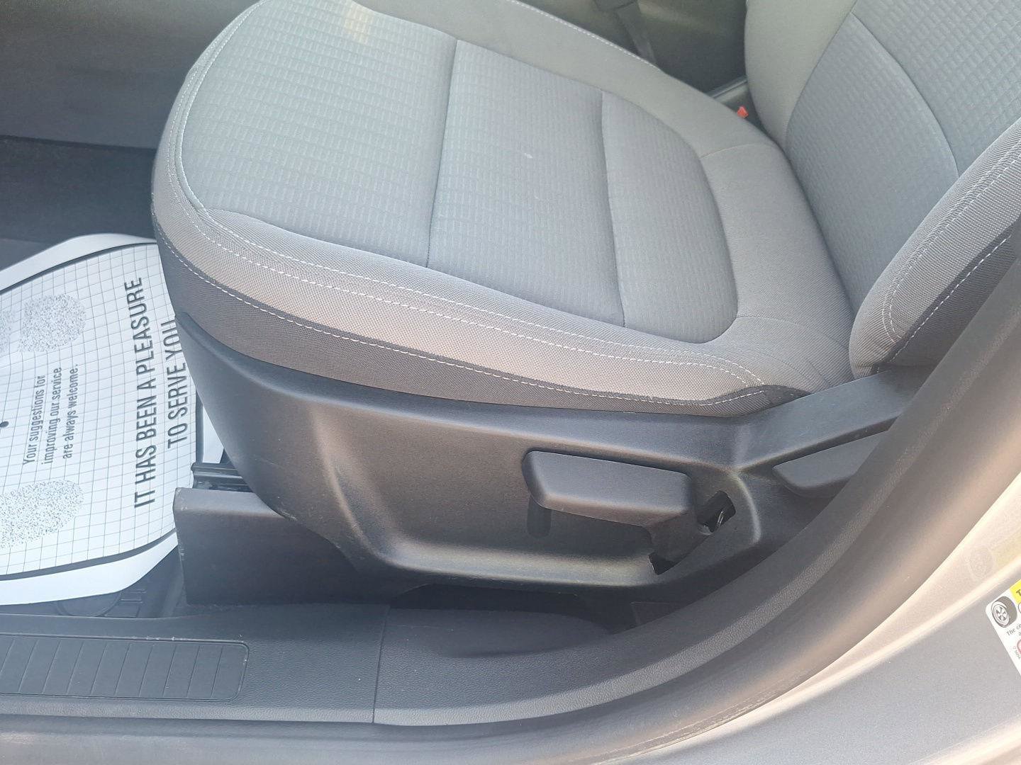 Used 2022 Ford Escape S image 12