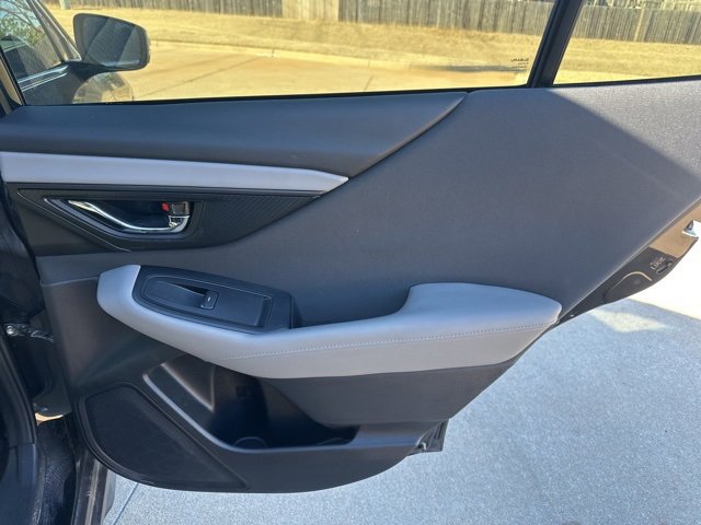 Used 2022 Subaru Outback Premium image 28
