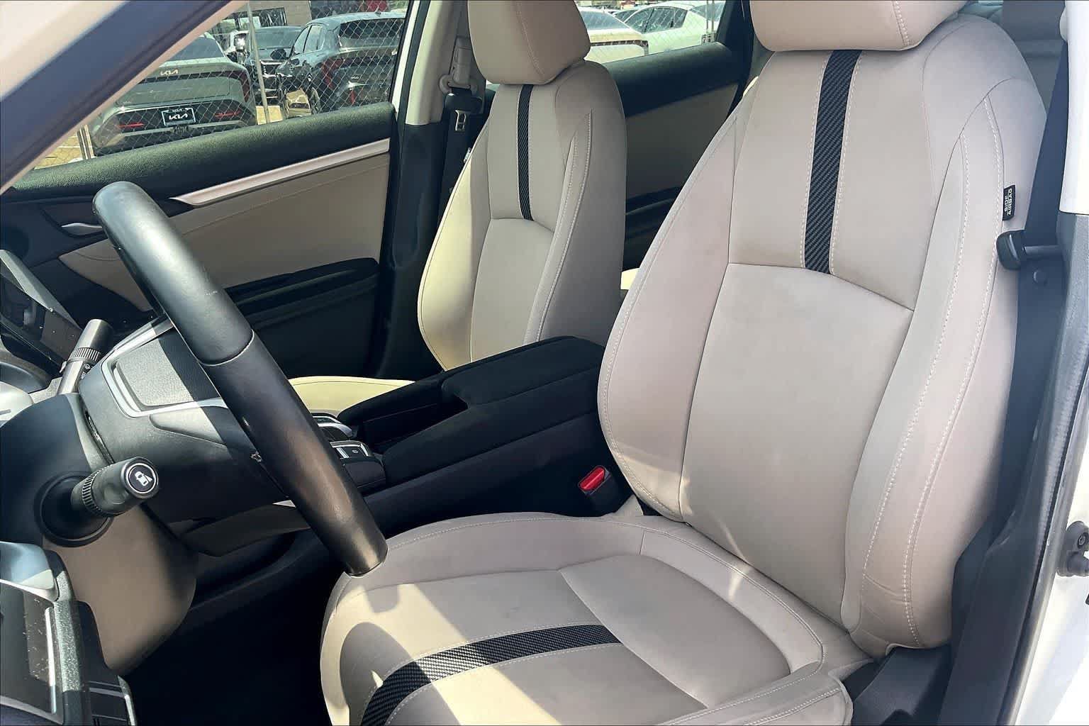 Used 2018 Honda Civic EX-T image 9