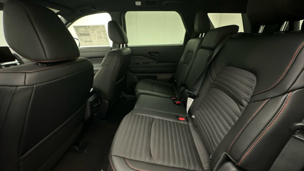 New 2026 Nissan Pathfinder Rock Creek AWD/4WD image 10