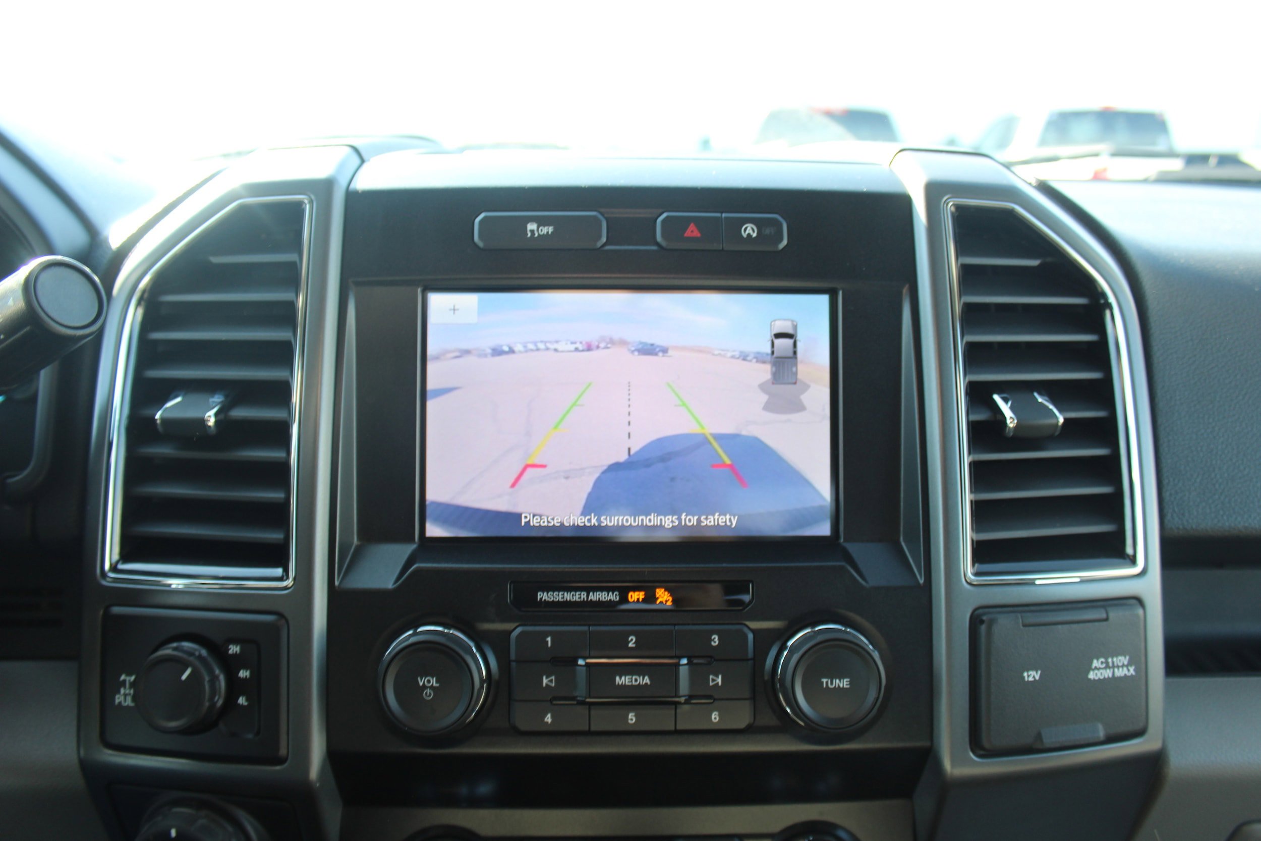 Used 2020 Ford F150 XLT w/ Equipment Group 302A Luxury image 12