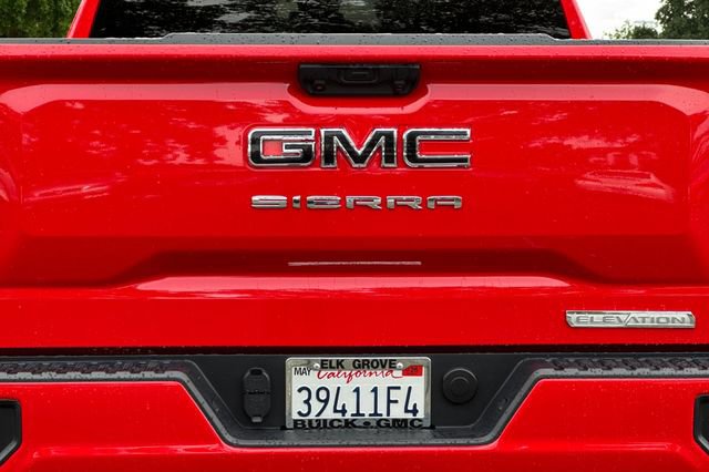 Used 2025 GMC Sierra 1500 Elevation w/ LPO, Elevation Black Package AWD/4WD image 50