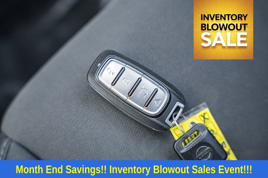 Used 2024 Nissan Frontier SV w/ Technology Package image 35