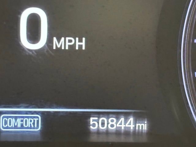 Used 2019 Genesis G70 2.0T Advanced w/ Elite Package image 27