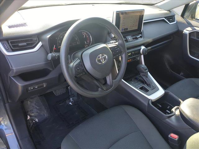 Used 2025 Toyota RAV4 LE image 10