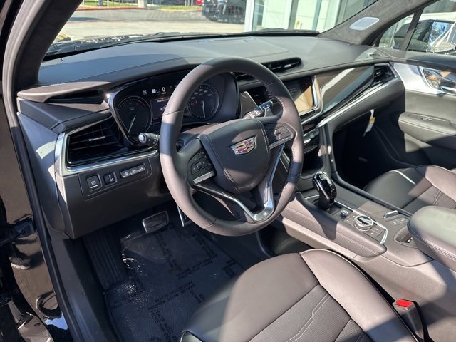 New 2025 Cadillac XT6 Sport w/ Platinum Package image 9
